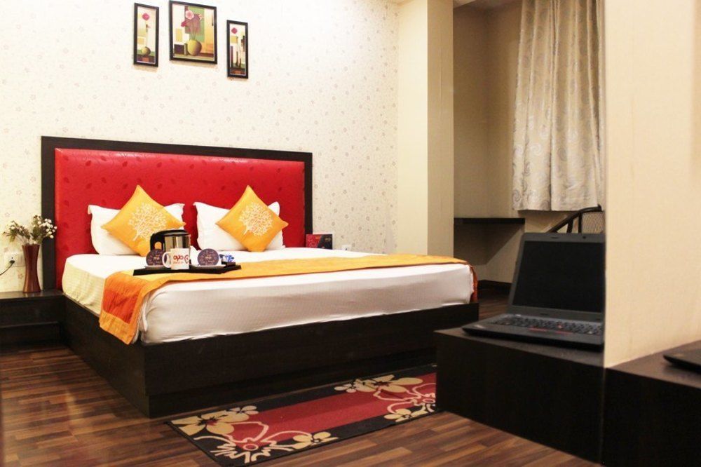 Hotel Krishna International Vrindāvan Exterior foto